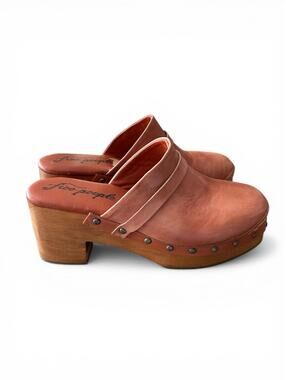 Free People Leather Platform Clog Mules Studded Wood Heel EU 38 US 7.5